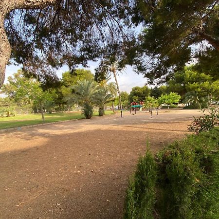 Orihuela Costa 3 Bdr Condo On La Zenia Beach With Patio מראה חיצוני תמונה