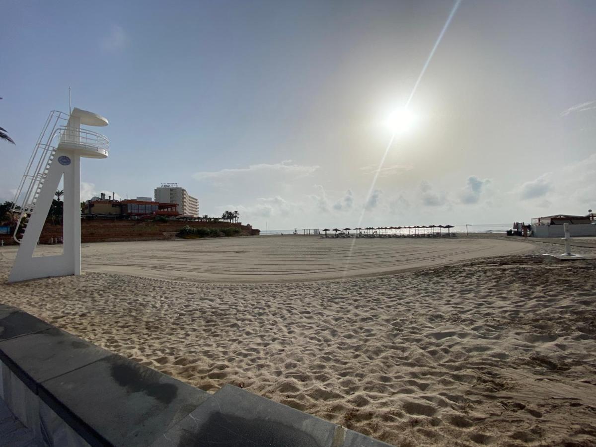 Orihuela Costa 3 Bdr Condo On La Zenia Beach With Patio מראה חיצוני תמונה