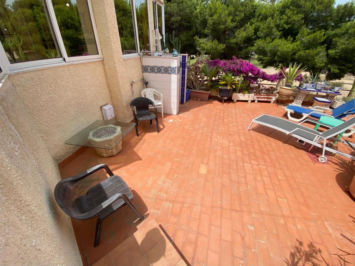 Orihuela Costa 3 Bdr Condo On La Zenia Beach With Patio מראה חיצוני תמונה