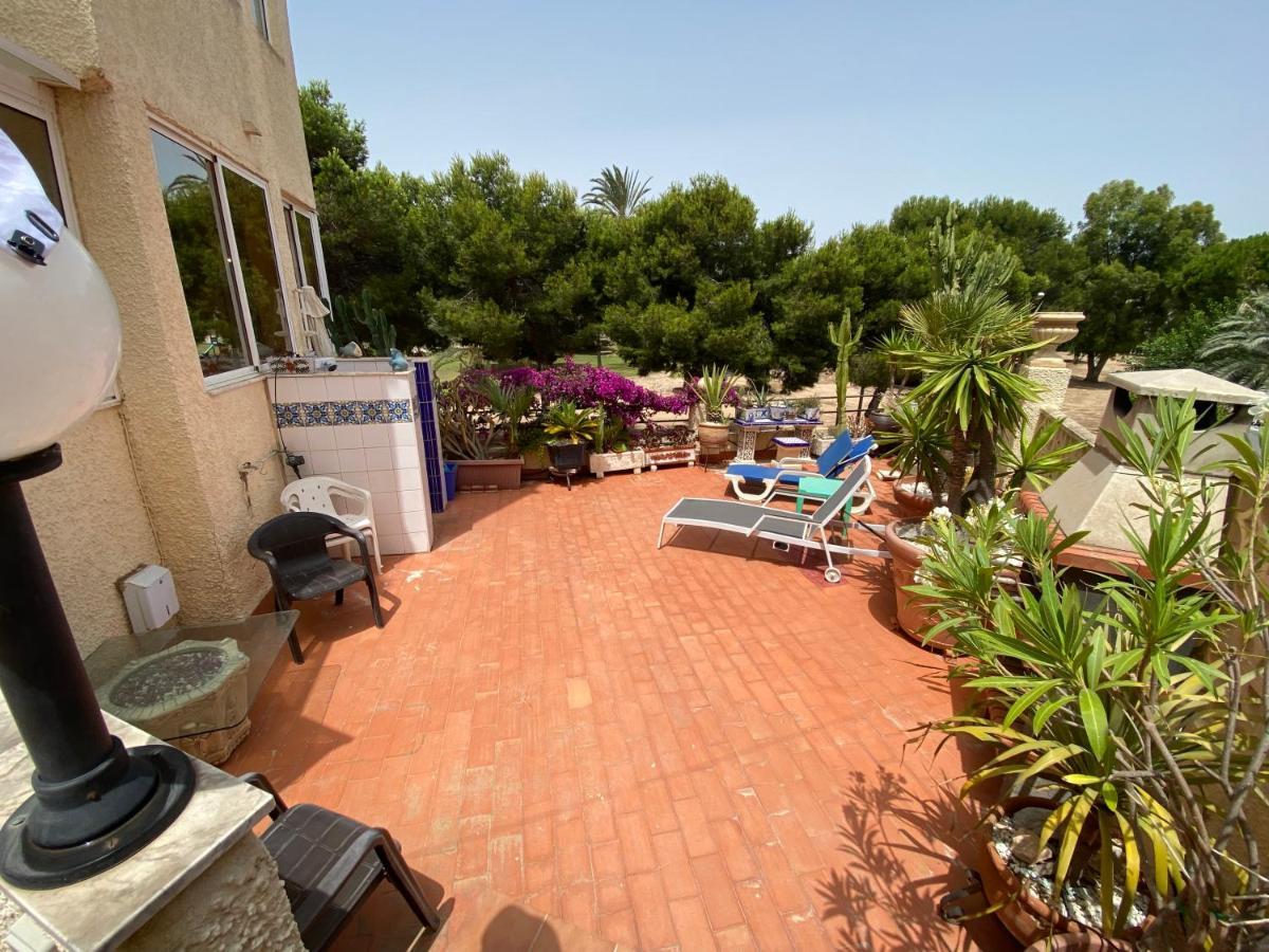 Orihuela Costa 3 Bdr Condo On La Zenia Beach With Patio מראה חיצוני תמונה