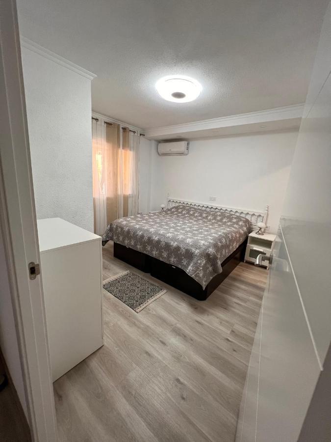 Orihuela Costa 3 Bdr Condo On La Zenia Beach With Patio מראה חיצוני תמונה