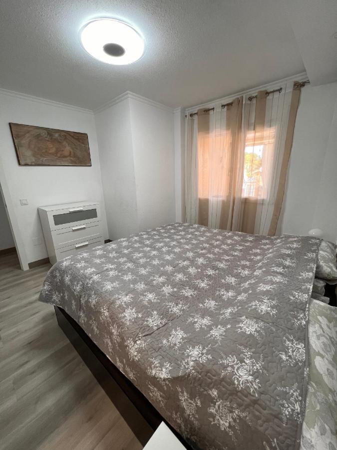 Orihuela Costa 3 Bdr Condo On La Zenia Beach With Patio מראה חיצוני תמונה